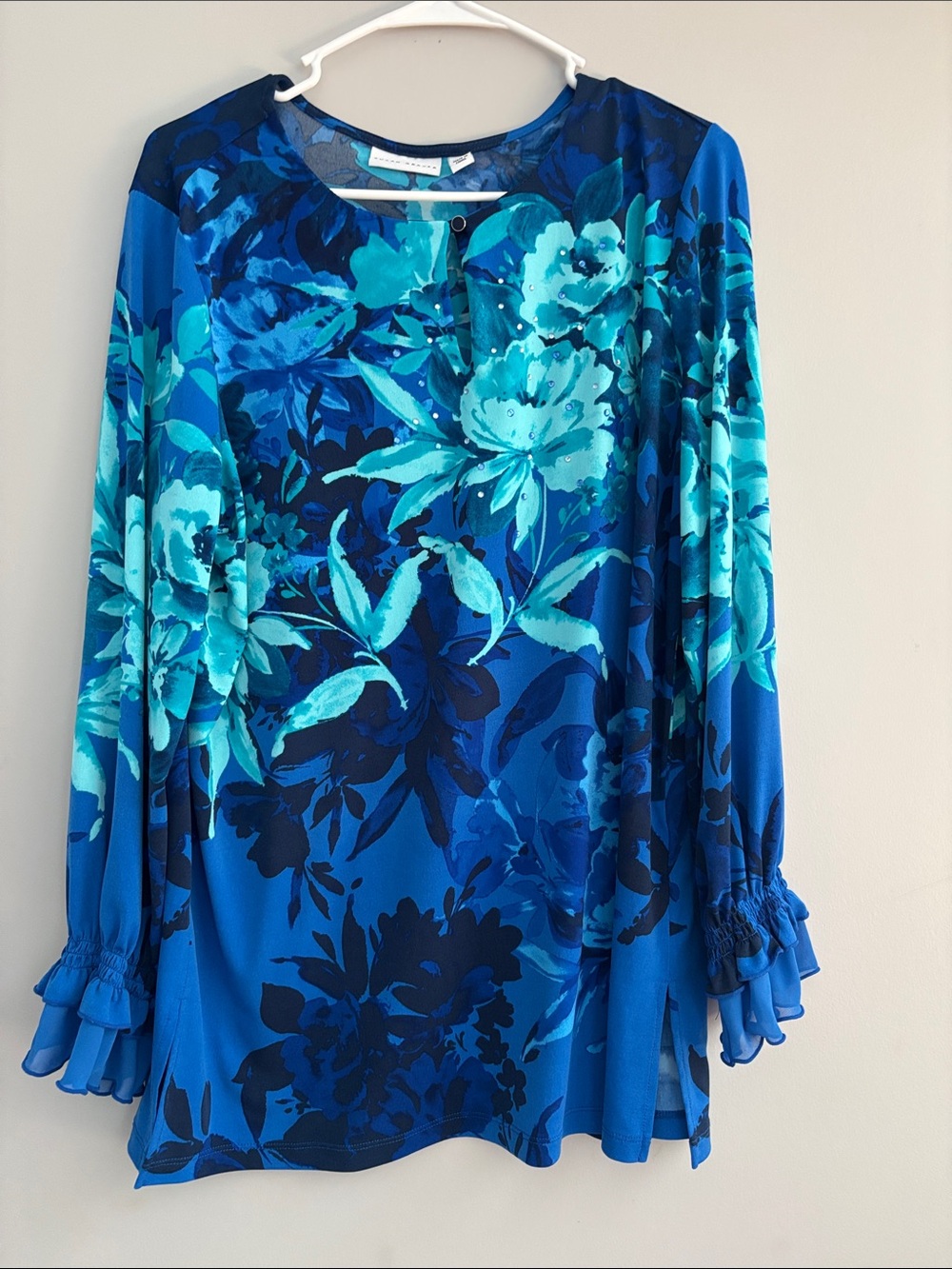 Susan Graver Blue Teal Floral Ruffle Sleeve Blouse